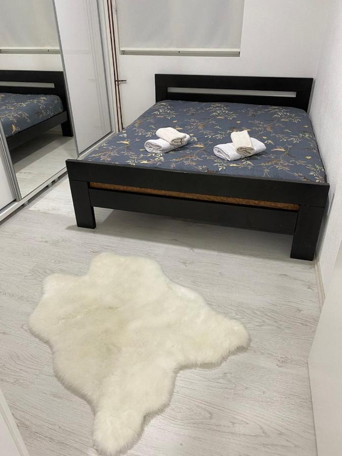 Talija Lux Jagodina Apartamento Exterior foto
