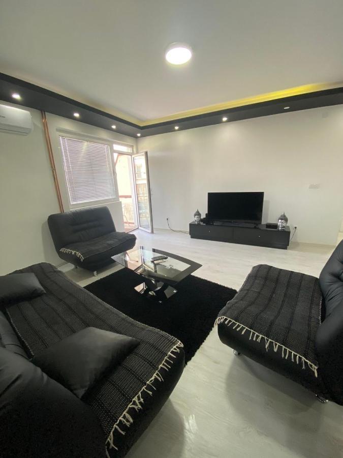 Talija Lux Jagodina Apartamento Exterior foto